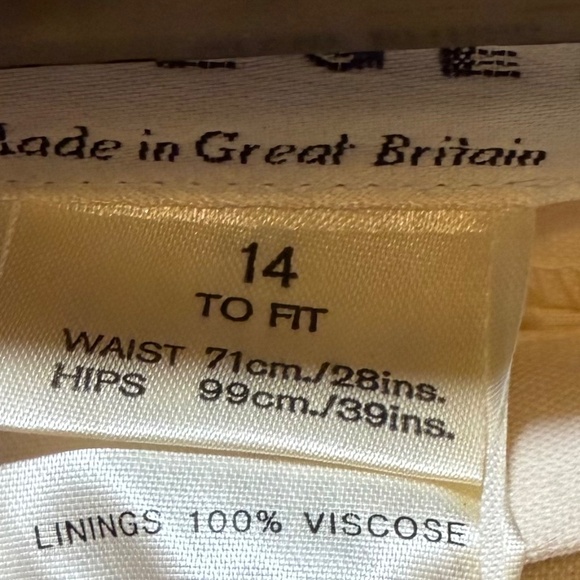 Jaeger Vintage Pleated Skirt - Picture 4 of 5